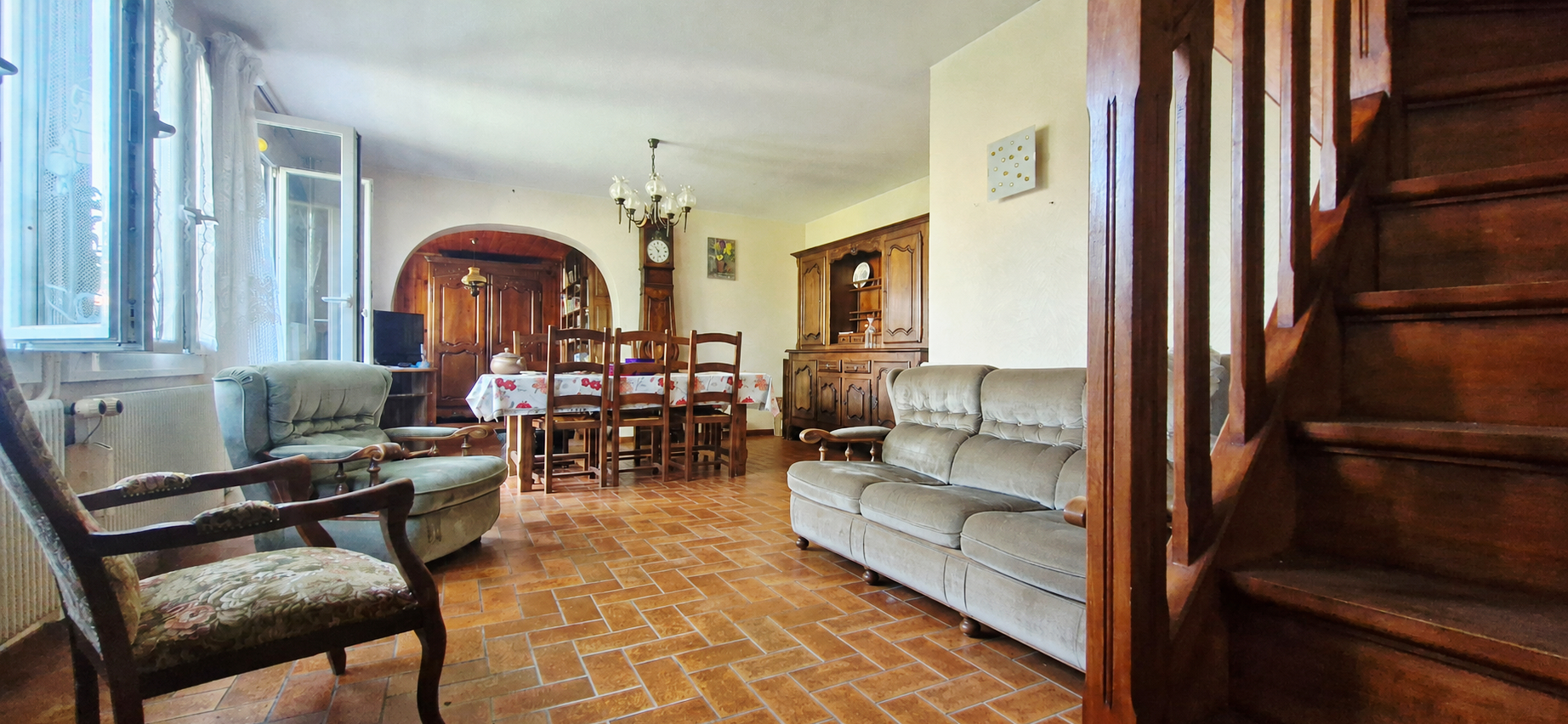 MAISON FAMILIALE 128 m² – 4 CHAMBRES – TERRAIN ARBORÉ DE 1 445 m² – MAMIROLLE (25620)
